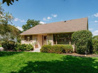 12720 W Eden Trl, New Berlin, WI 53151