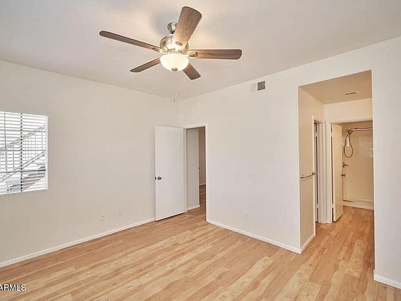 5th image of 930 N MESA Drive #1003