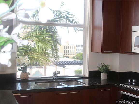 4th image of 1607 Ponce De Leon Blvd APT 7A
