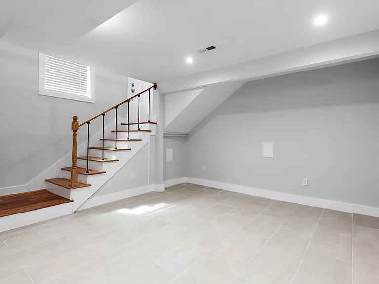 45 Bates St NW #1 — Photo 14