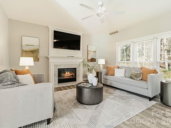 4th image of 2732 Providence Spring Ln