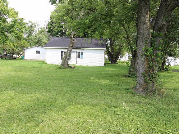 3rd image of 402 N 30th St
