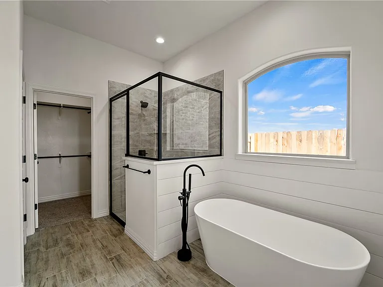 4209 Erika Ct — Photo 13