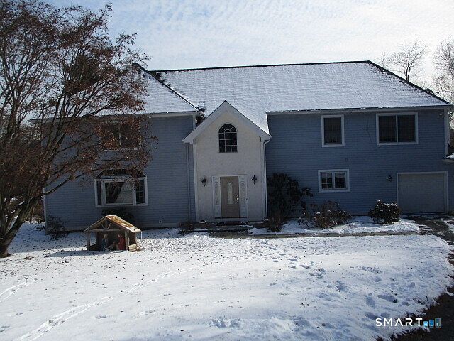 1st image of 139 Wyndover Lane