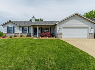 1112 Gibraltar Point Dr, Saint Charles, MO