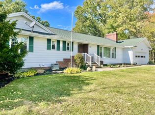 422 S Miller Rd, Akron, OH 44333