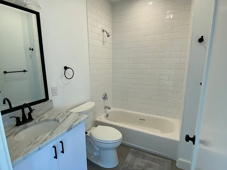 186 Harvard St #186 — Photo 7