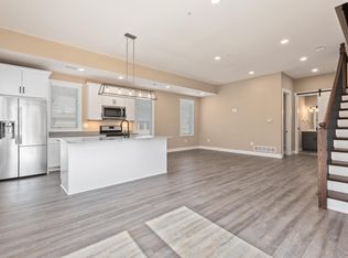 285 Northgate Dr #3, Warrendale, PA 15086