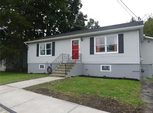 365 S Plank Rd, Newburgh, NY 12550