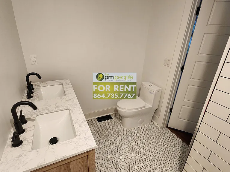 108 Saint Lo Cir — Photo 7