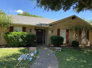 3203 Raintree Dr, Plano, TX 75074