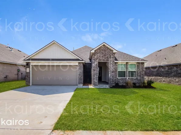 106 Royal Oak St, Youngsville, LA 70592