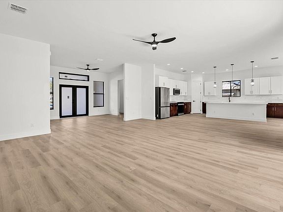 3rd image of 5691 NW North Macedo Boulevard