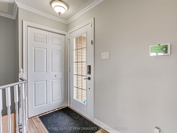 3rd image of 1890 Cassburn Rd