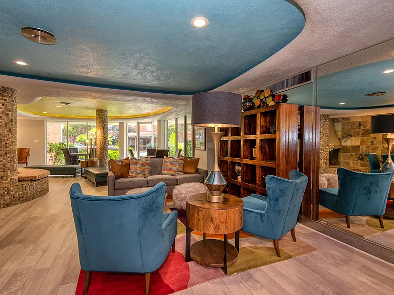 Rivercliff Estate Apartments in Little Rock, AR