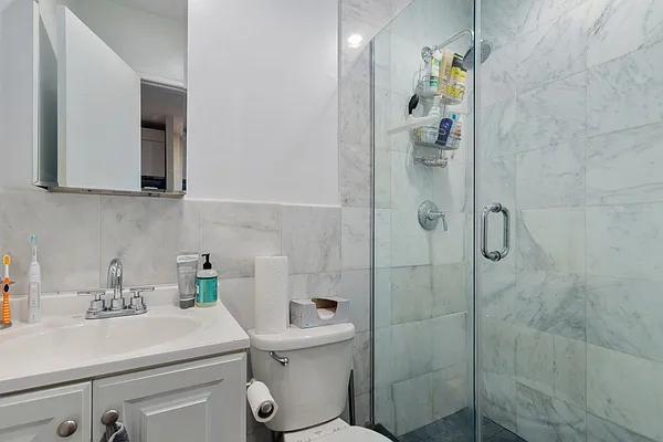 Rented by Dalan Rentals | media 11