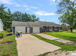 110 N Morgan St, Meredosia, IL 62665
