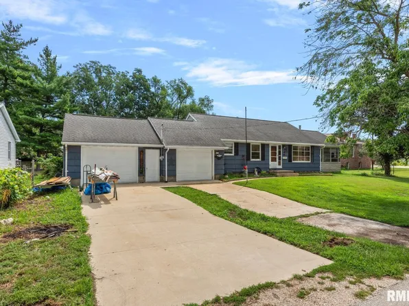 110 N Morgan St, Meredosia, IL 62665