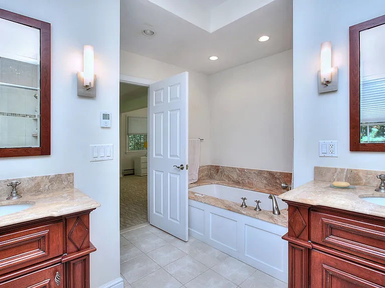 20 Joann Cir — Photo 18
