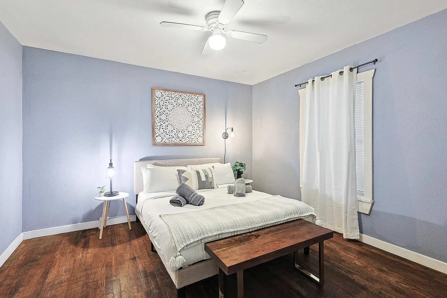 1 bed, 1.0 bath, 592 sqft, $3,167 — Photo 3