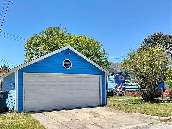 4th image of 4601 Avenue R