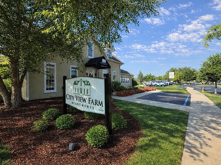City View Farm Apartments — Photo 40