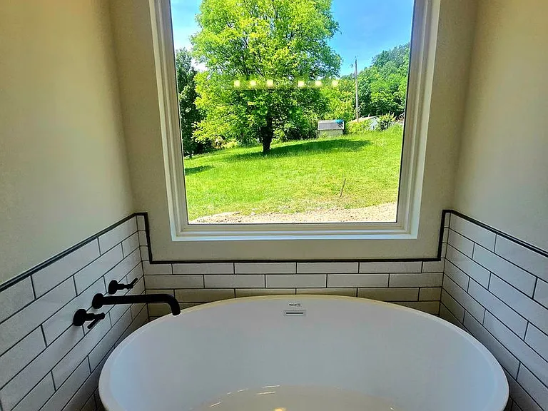 1331 Lee Ln — Photo 11