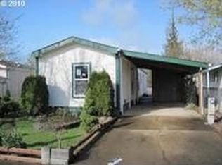 275 N 5th Pl, Cornelius, OR 97113