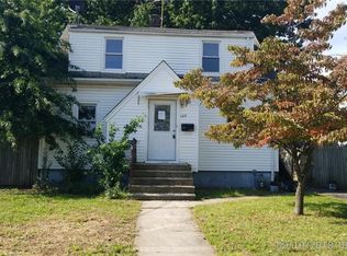109 Carteret Ave, Carteret, NJ 07008