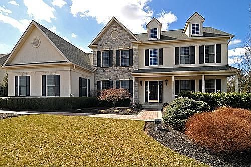 1st image of 103 Warrens Cir