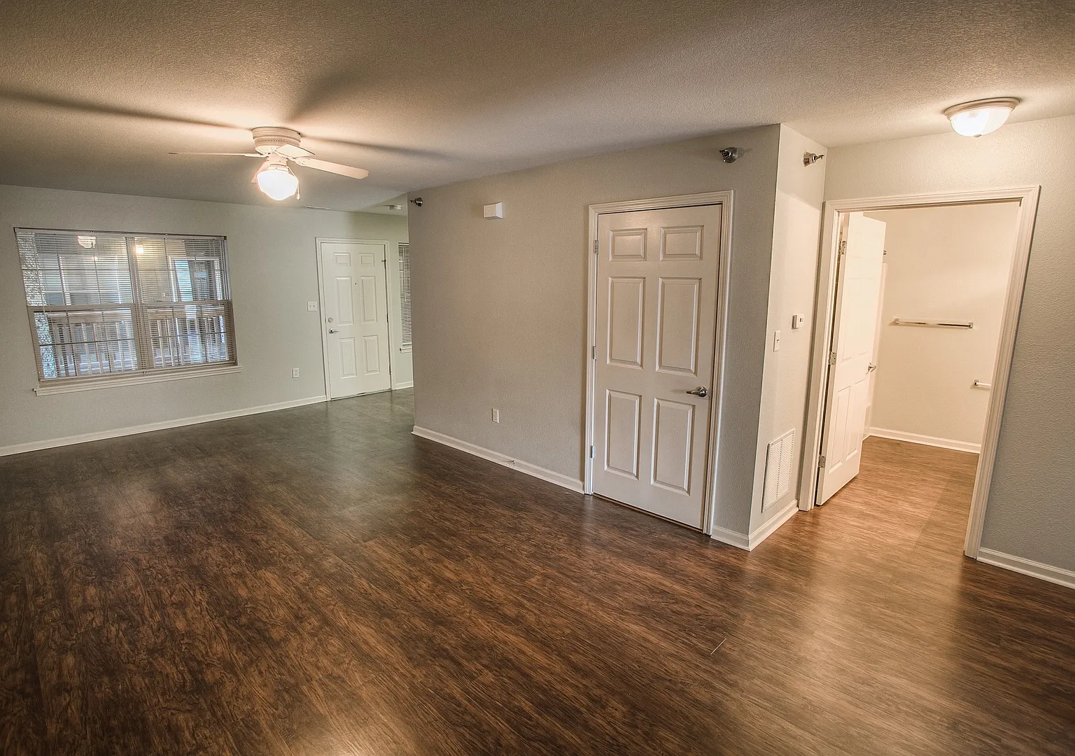 Fulton Place Apts. — Photo 3
