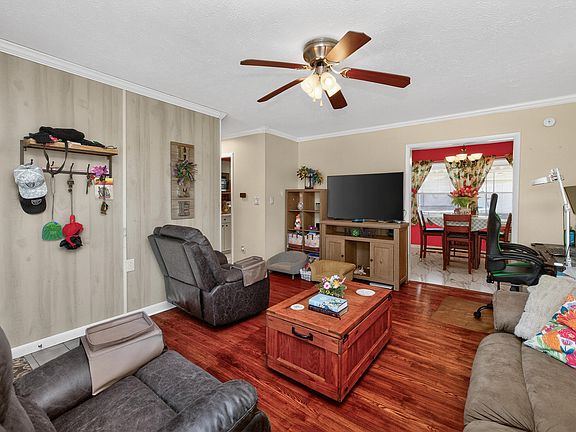 5th image of 13 Arlington Rd