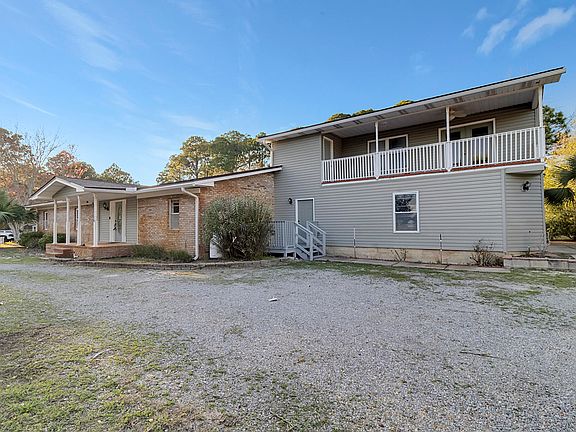 2nd image of 300 Wildwood St