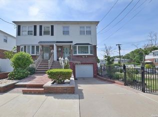 2104 144th St, Whitestone, NY 11357