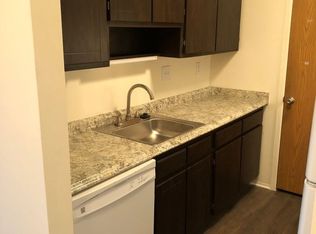 15901 W 11 Mile Rd APT 202, Southfield, MI 48076