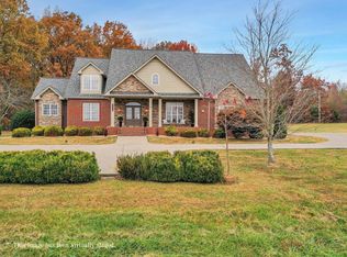 2404 Savage Creek Dr, Springfield, TN 37172