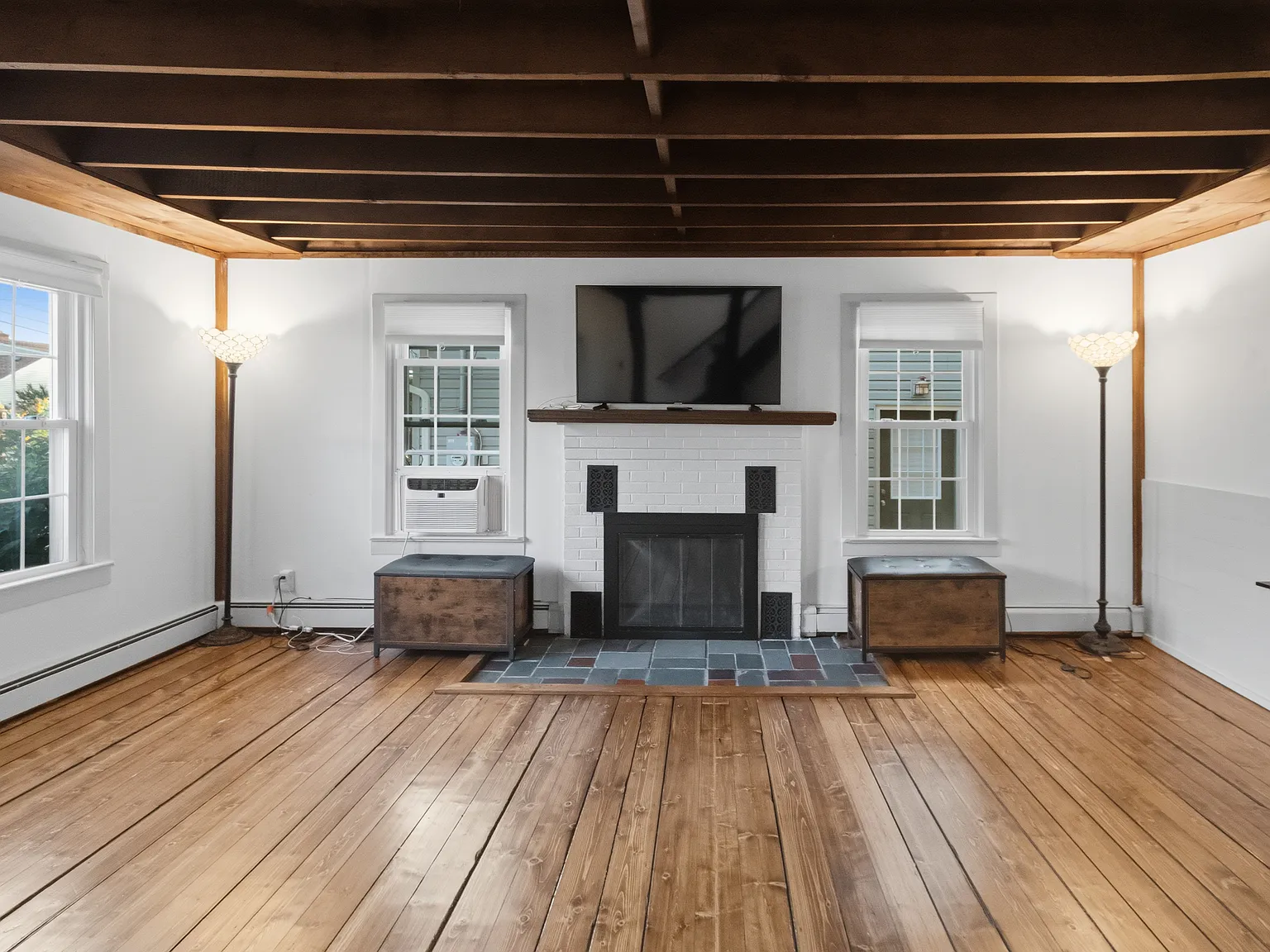 4 bed, 1440 sqft, $5,400 — Photo 4