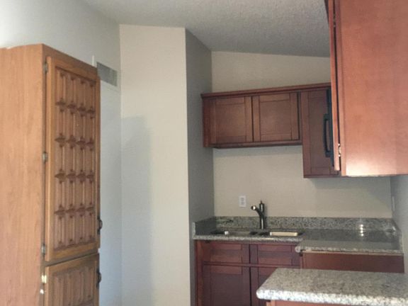5th image of 3646 N 69th Ave Unit 104