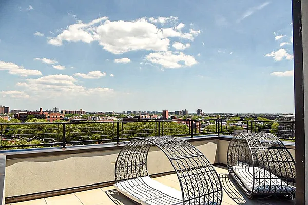 Rented by Lang Realty LLC | media 33
