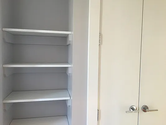 Rented by Nooklyn NYC LLC | media 18