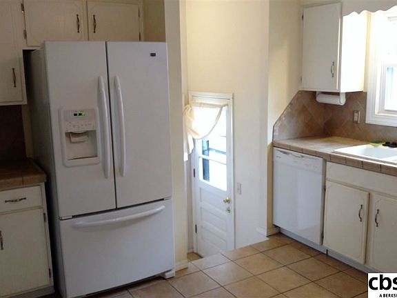 3rd image of 6811 Mayberry St
