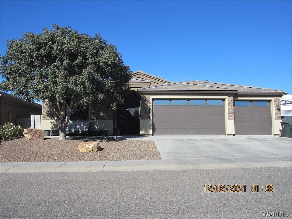 1st image of 3299 E Karen Avenue