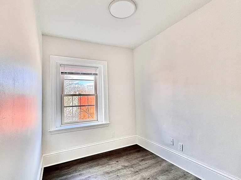 57 Fort Ave #2 — Photo 7