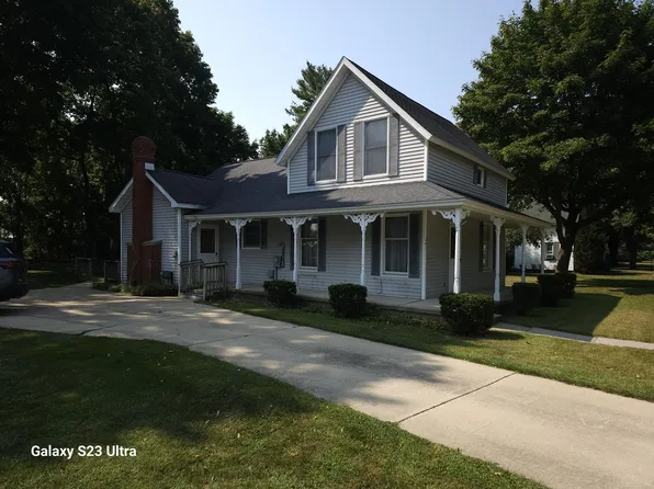 441 W Beech St, Gladwin, MI 48624