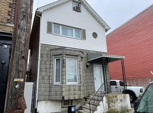 529 Harrison Ave #904, Harrison, NJ 07029