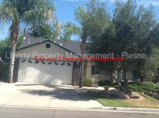 5240 W Robinson Ave, Fresno, CA