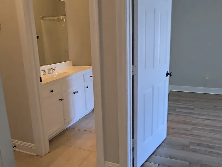 818 Meadow Bend Dr #G — Photo 12