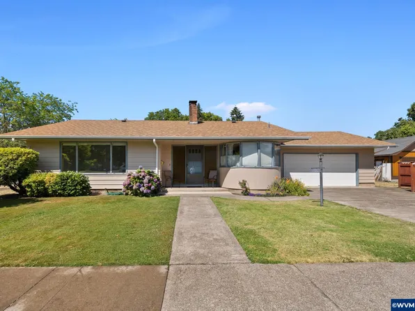 1048 Takena St SW, Albany, OR 97321