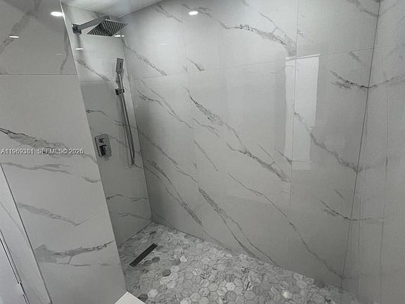 5th image of 2061 Rutland St