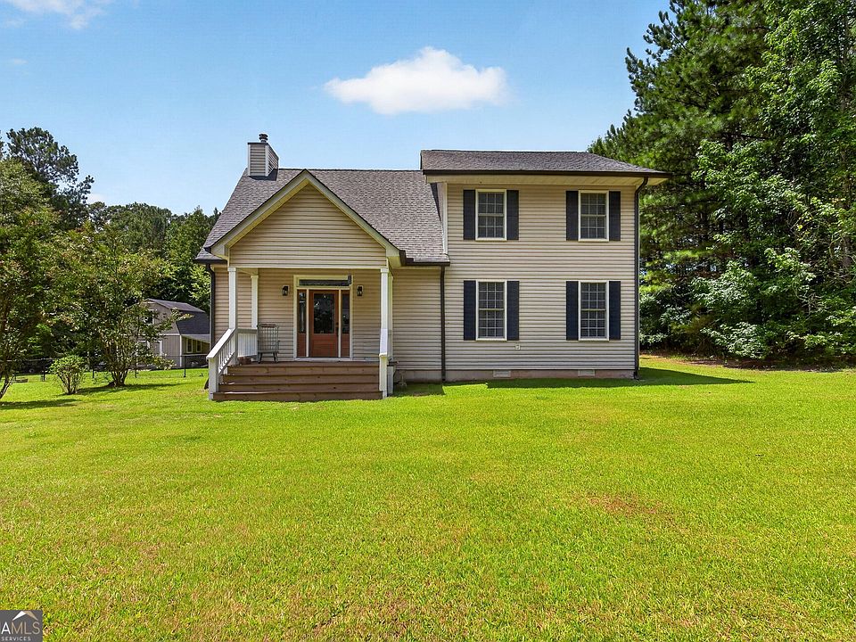1st image of 223 Strickland Dr